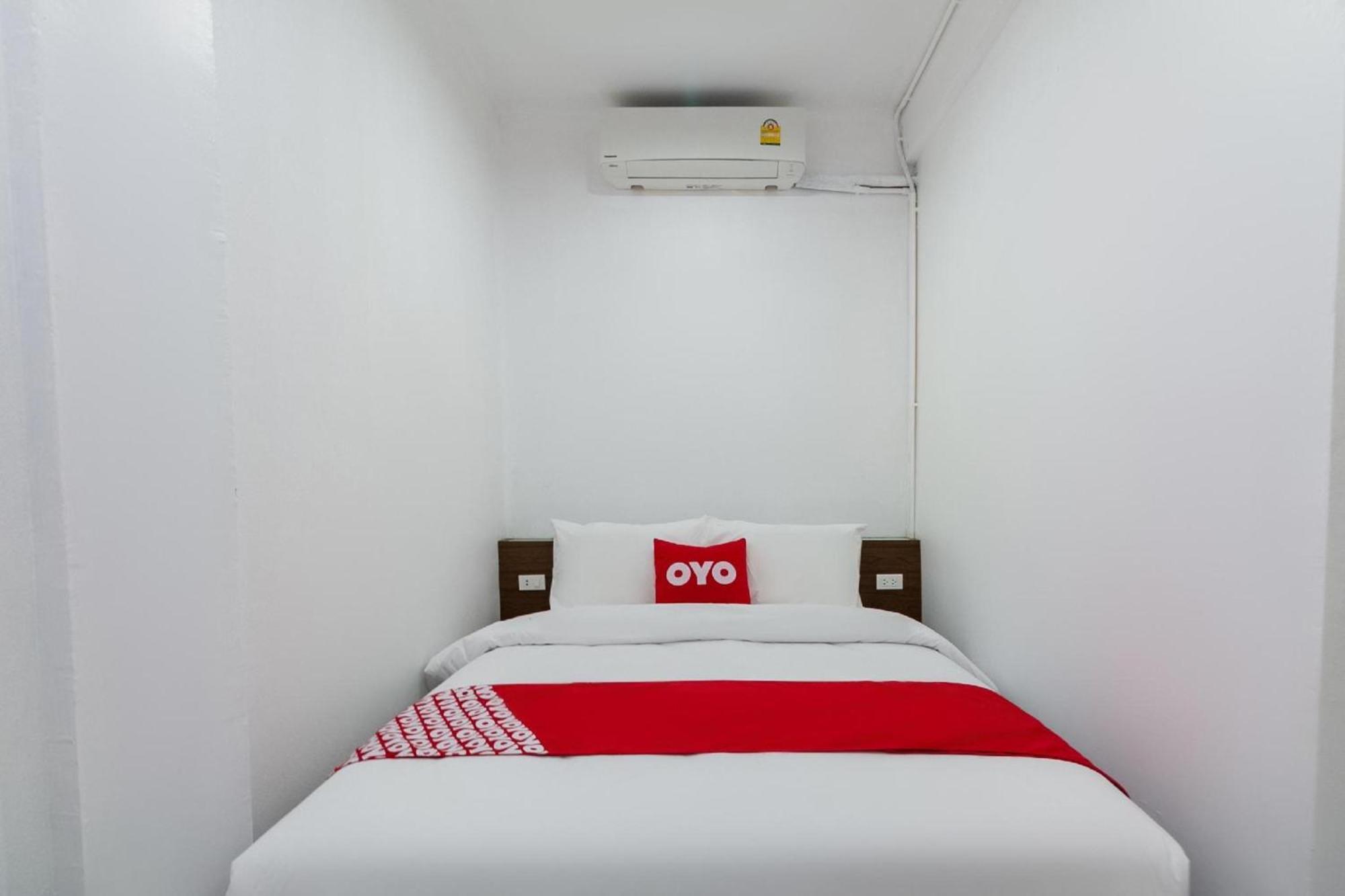 Kudi Hostel Банкок Екстериор снимка