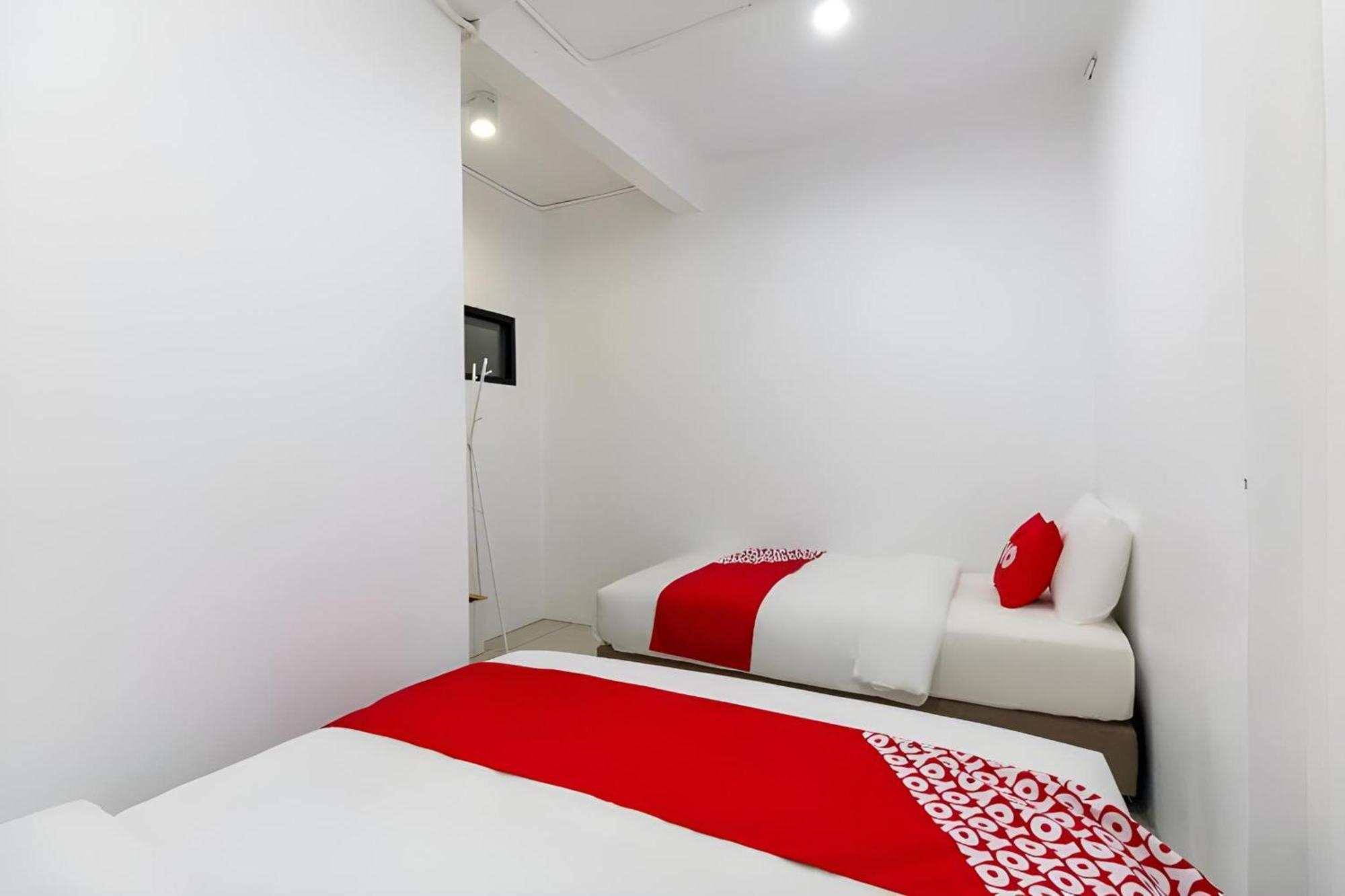 Kudi Hostel Банкок Екстериор снимка