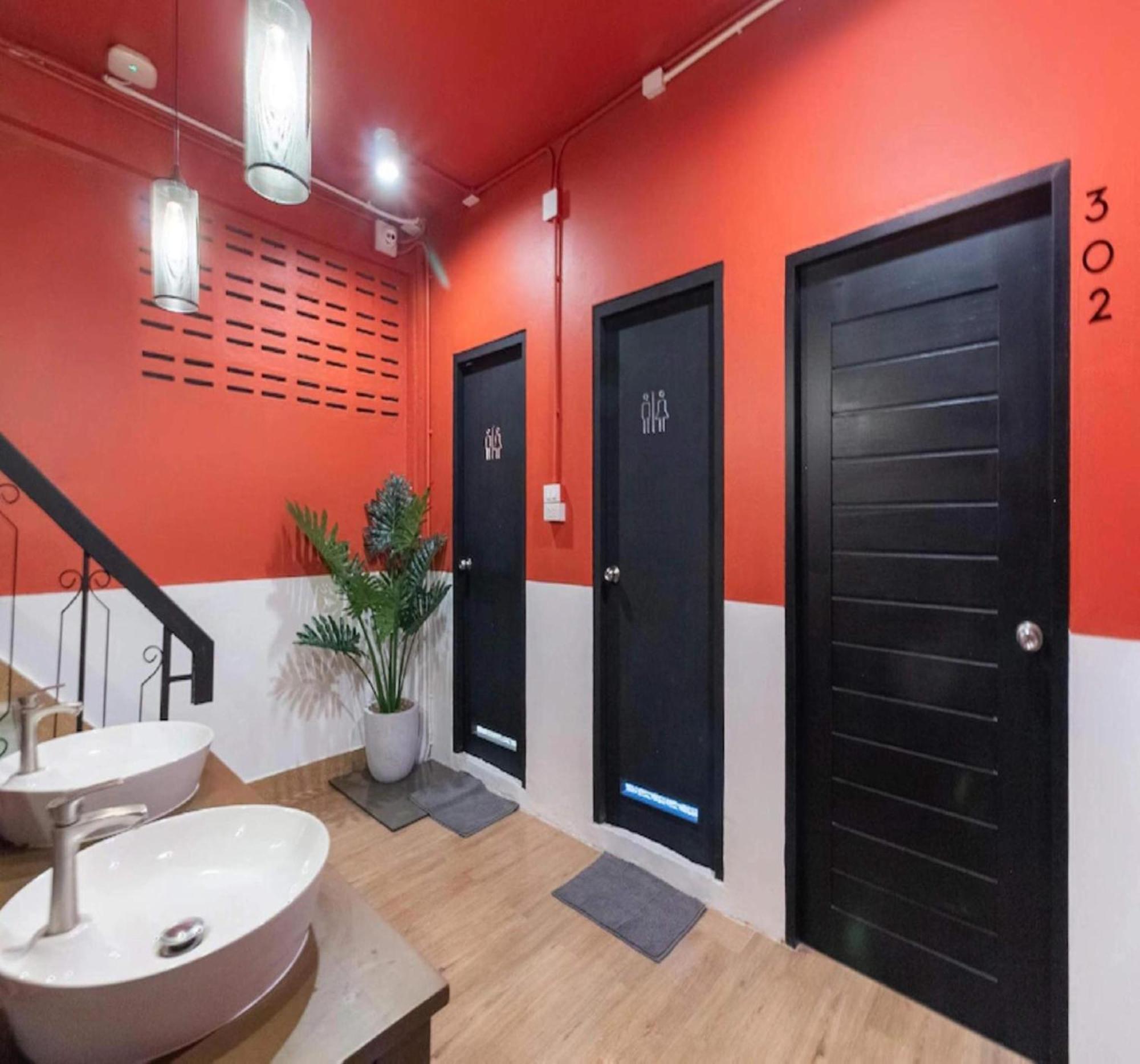 Kudi Hostel Банкок Екстериор снимка